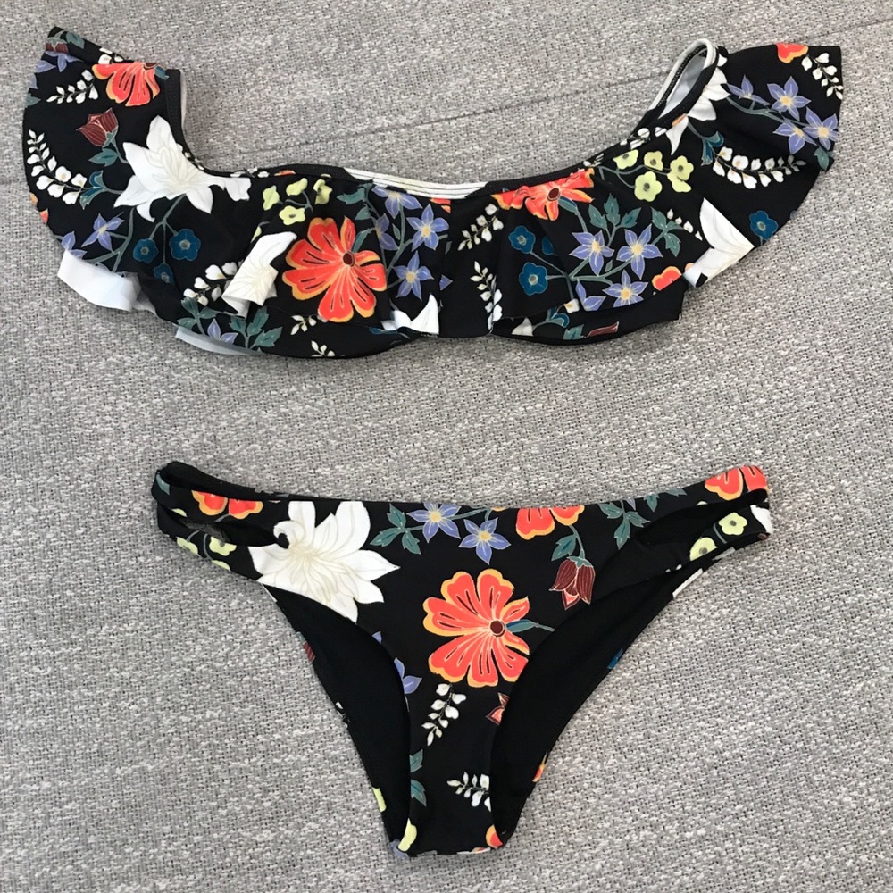 Floral off the Shoulder Ruffle Bikini Set